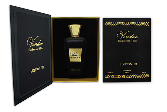 vendue edition 3 perfume bottle and package